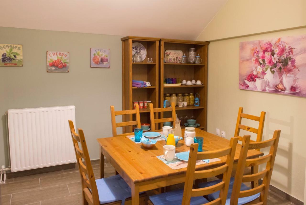 Premium Apartment Lycabettus 3-Bedrooms Athén Kültér fotó
